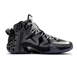 Nike LeBron 12 BLM Black Lives Matter 2015 - POIZON Size‎ 7Y Youth Boy’s